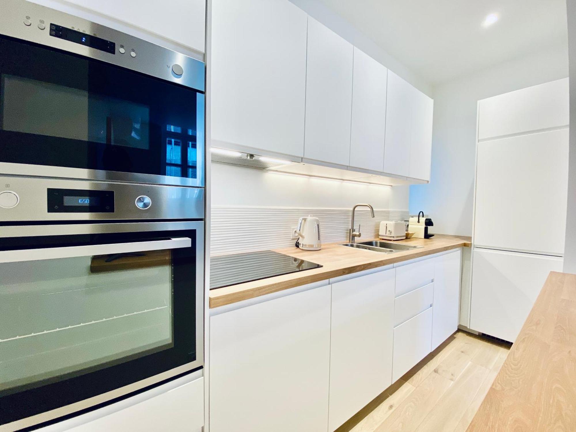 Velvet - Best Keys - Maison Duplex Elegante - Plein Centre Ville - Deco Minimaliste & Cosy - Literie Haut De Gamme - 2 Chambres Separees - Lit Queen Size & 1 Canape Convertible - Smart Tv - Wifi Fibre - Check-In Autonome Sens Dış mekan fotoğraf